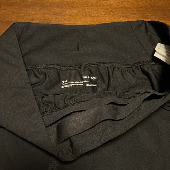 NWOT Womens Under Armour running shorts. Never been worn - Picture 2 of 5